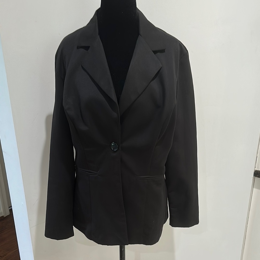 Classic Black Women's Blazer